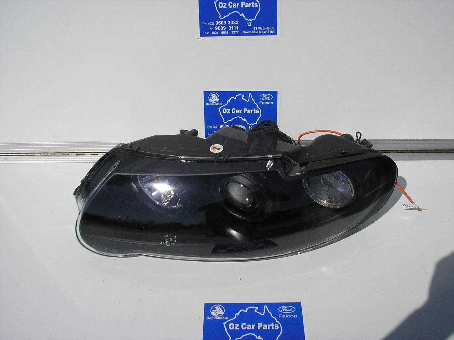 Holden Commodore VX VU Monaro EXECUTIVE SS Black Altezza Headlight LEFT SIDE new