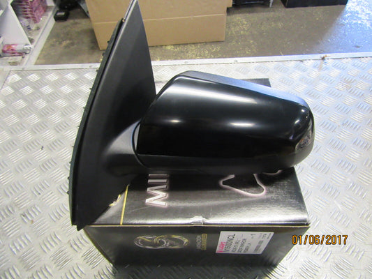 HOLDEN COMMODORE VE VE2  ELECTRIC DOOR POWER MIRROR BRAND New LH WITH THE LIGHT