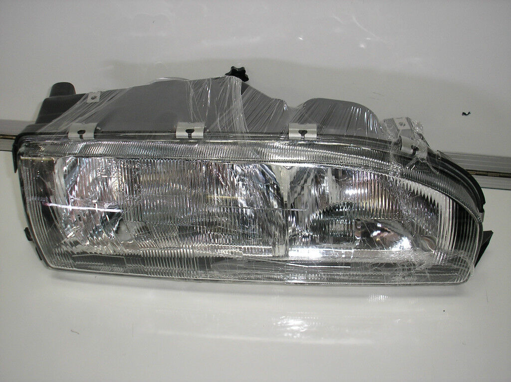 DRIVER SIDE HEADLIGHT FOR HOLDEN COMMODORE VL CALAIS NEW RIGHT SIDE