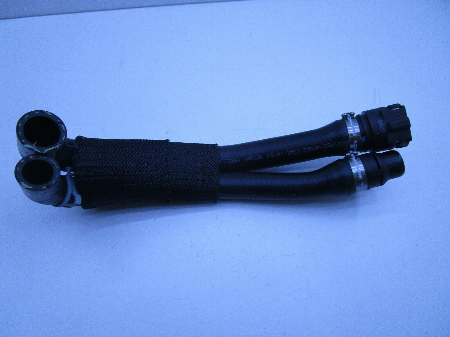 Heater Hose Engine to Connector FOR HOLDEN COMMODORE VE ALL V8 MODELS GENUINE