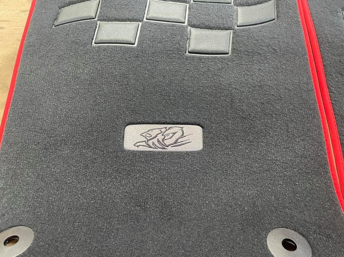 HRT Motorsport SS SSV Genuine FRONT Floor Mats carpet Holden VF Commodore NEW