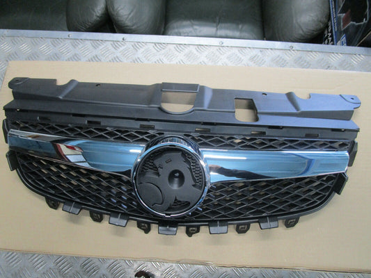 HOLDEN COMMODORE VE series 2 BERLINA INTERNATIONAL FRONT GRILLE GENUINE NEW