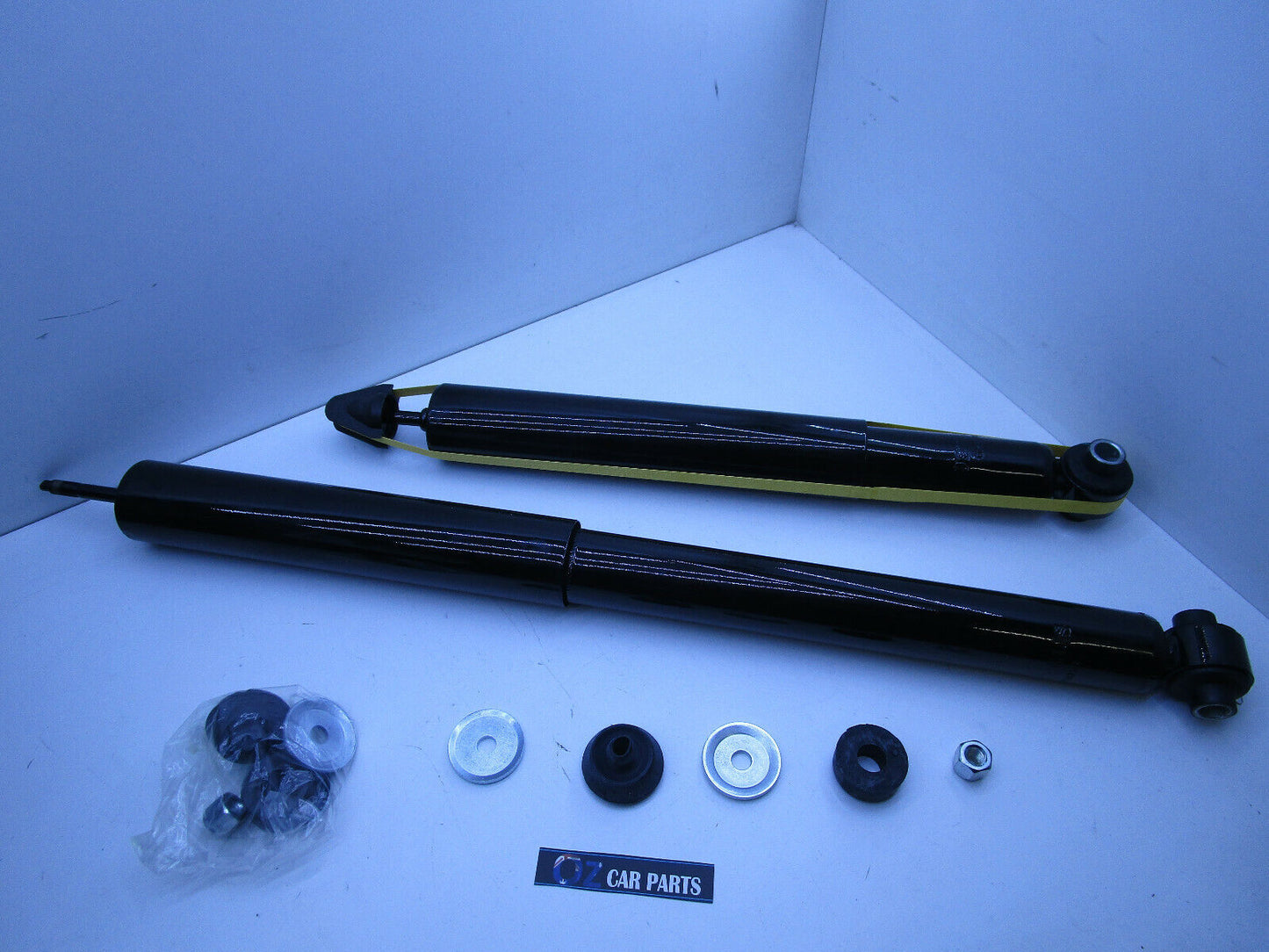 REAR SHOCK ABSORBERS FOR CALAIS BERLINA VT VX VY VZ HOLDEN COMMODORE PAIR X2