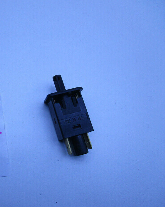 GENUINE Glove Box Light Switch FOR HOLDEN COMMODORE VT VX VY VZ VU ALL MODELS