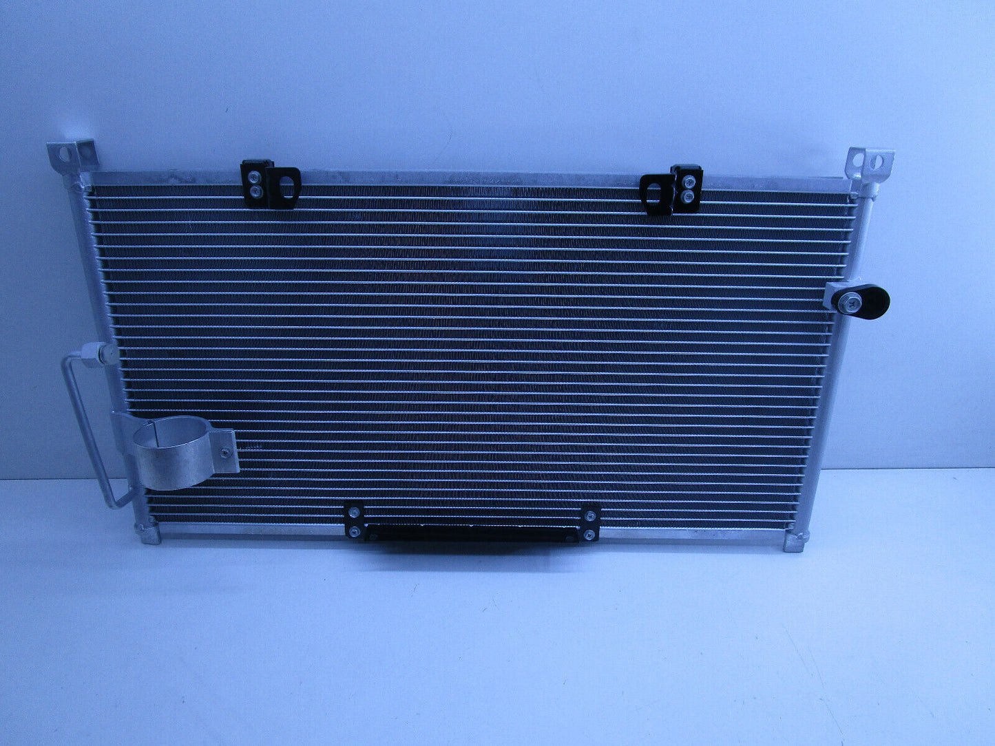 Air Conditioning Condenser V8 5.0L VR VS SEDAN WAGON UTE HOLDEN COMMODORE NEW