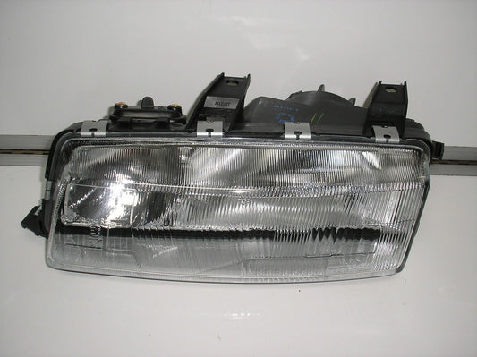 PASSENGER SIDE HEAD LAMP FOR VN HOLDEN COMMODORE VN HEADLIGHT BRAND NEW