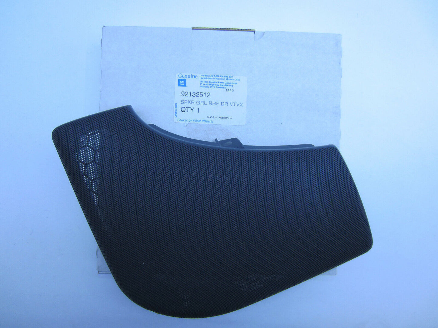 RIGHT FRONT RH DOOR SPEAKER COVER GREY HOLDEN COMMODORE VT VX VY WH GENUINE NEW