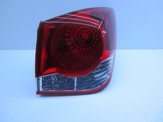 TAIL LIGHT RIGHT HAND RH FOR HOLDEN CRUZE JG JH 4 DOOR SEDAN 2009-2017 TAIL LAMP