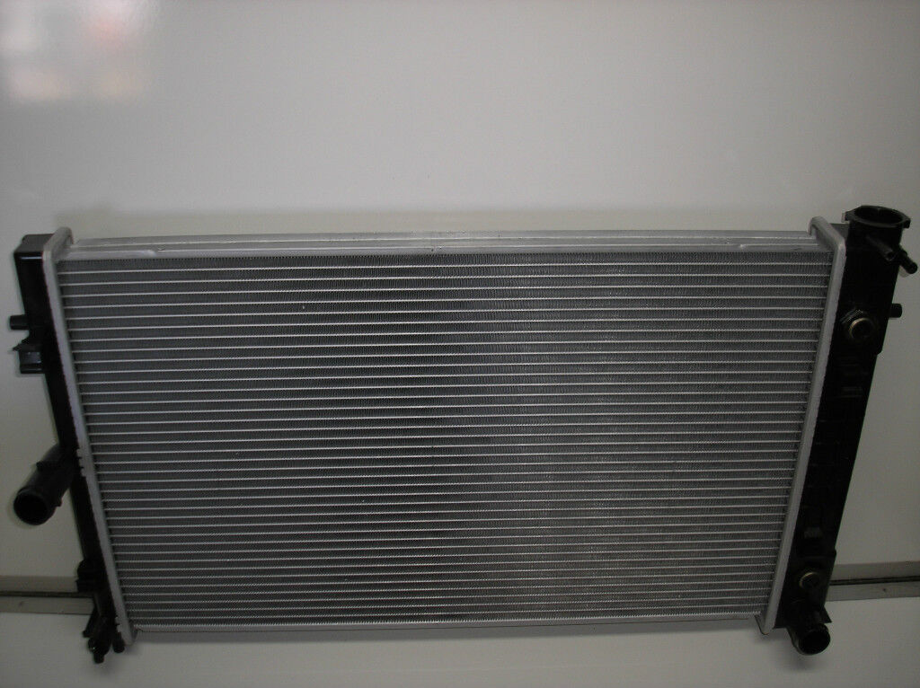 HOLDEN COMMODORE VZ V8 RADIATOR VZ SS SV8 SSZ V8 5.7 litre Gen3 LS1 RADIATORS