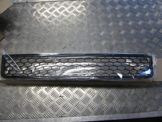 HOLDEN COMMODORE VE series 1 SS SV6 SSV FRONT lower GRILLE GENUINE brand new