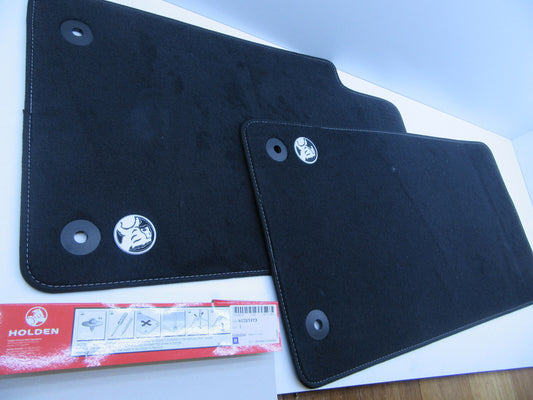 Front Luxury Floor Mats set of 2 FRONT MATS Suits VF Commodore GENUINE NEW