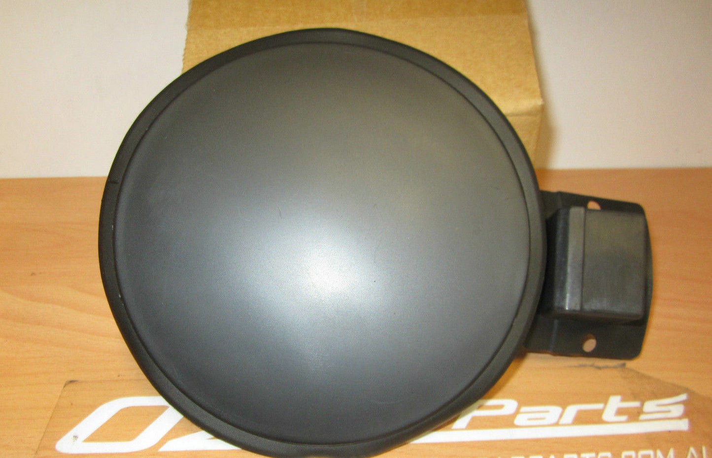 FUEL CAP DOOR COVER NEW FUEL DOOR FOR HOLDEN VT VX SS COMMODORE SEDAN MODELS