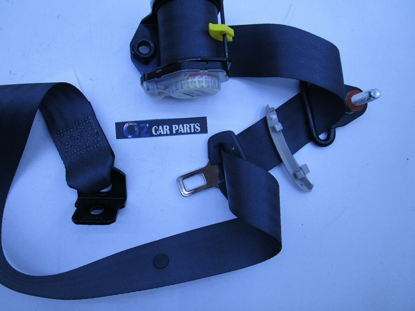 STATION WAGON VY VZ HOLDEN GREY COLOUR PASSENGER SIDE REAR SEAT BELT GENUINE NEW