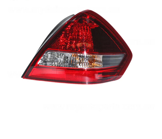 GENUINE TAIL LAMP DRIVERS SIDE FOR NISSAN TIIDA 2/06-10/06