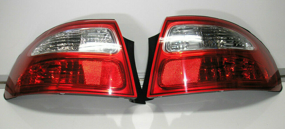 FOR HOLDEN COMMODORE VX SEDAN TAIL LIGHTS BERLINA PAIR NEW HOLDEN BERLINA LIGHT