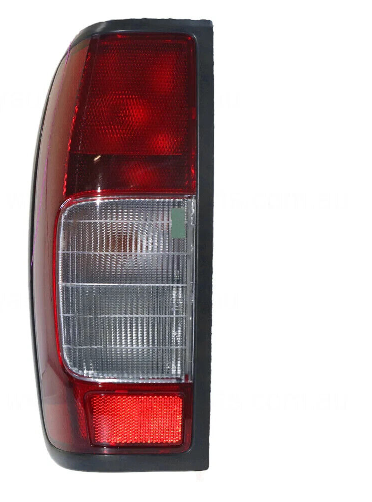 GENUINE TAIL LAMP PASSENGER SIDE FOR NISSAN NAVARA 1/2008-4/2015