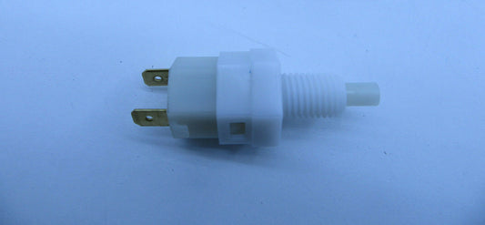 Brake LIGHT Switch GENUINE SEDAN WAGON UTE V6&V8 VP VR VS VT VX VU VZ WH WK WL