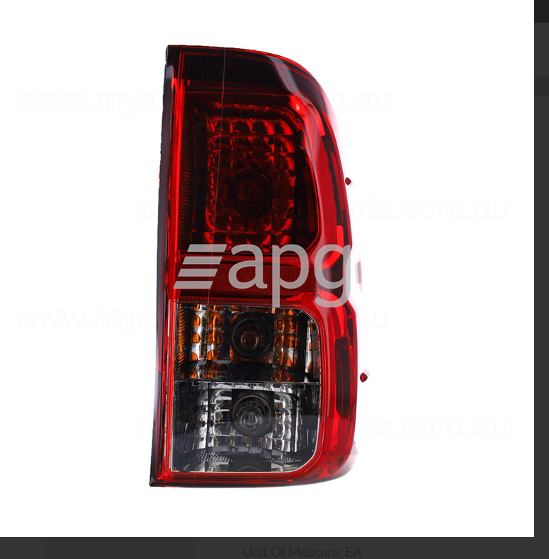 GENUINE RIGHT SIDE TAIL LIGHT FOR Toyota Hilux TGN121R 7/2015-5/2019