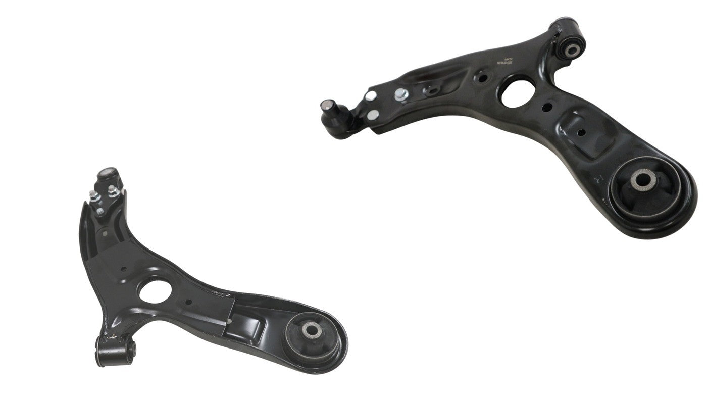 NEW LEFT FRONT LOWER CONTROL ARM FOR KIA RONDO  RP  06/2013 ~ 12/2018 COMPLETE