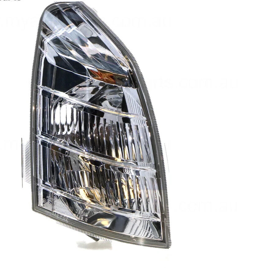 GENUINE FRONT PARK/INDICATOR LAMP DRIVERS SIDE FOR NISSAN X-TRAIL 9/2001-09/2007