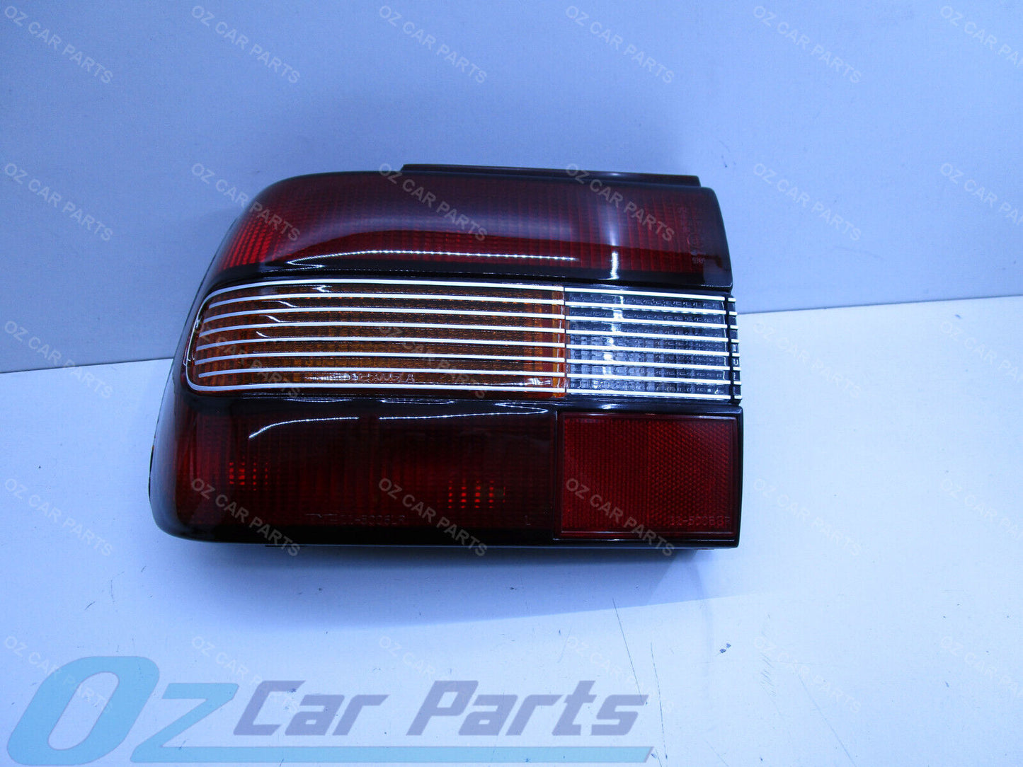 NEW PASSEMGER SIDE TAIL LIGHT LAMP FOR VN VP HOLDEN COMMODORE SEDAN WITH SEAL