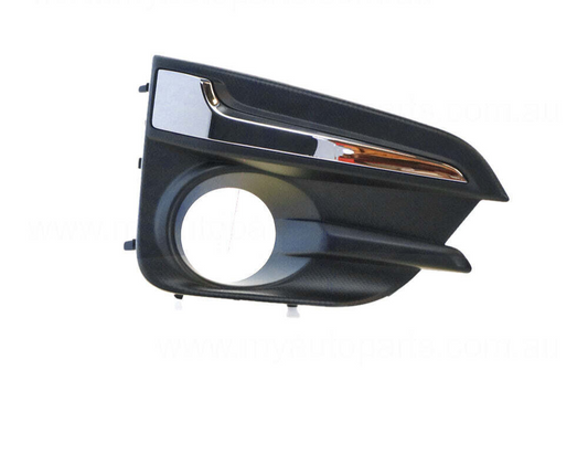 GENUINE DRIVER SIDE FOG LIGHT COVER FOR Subaru Impreza Impreza Hatch GT/Sedan GK