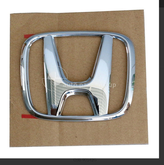 GENUINE TAIL GATE EMBLEM BADGE FOR HONDA JAZZ 8/2008-12/2010 HATCH