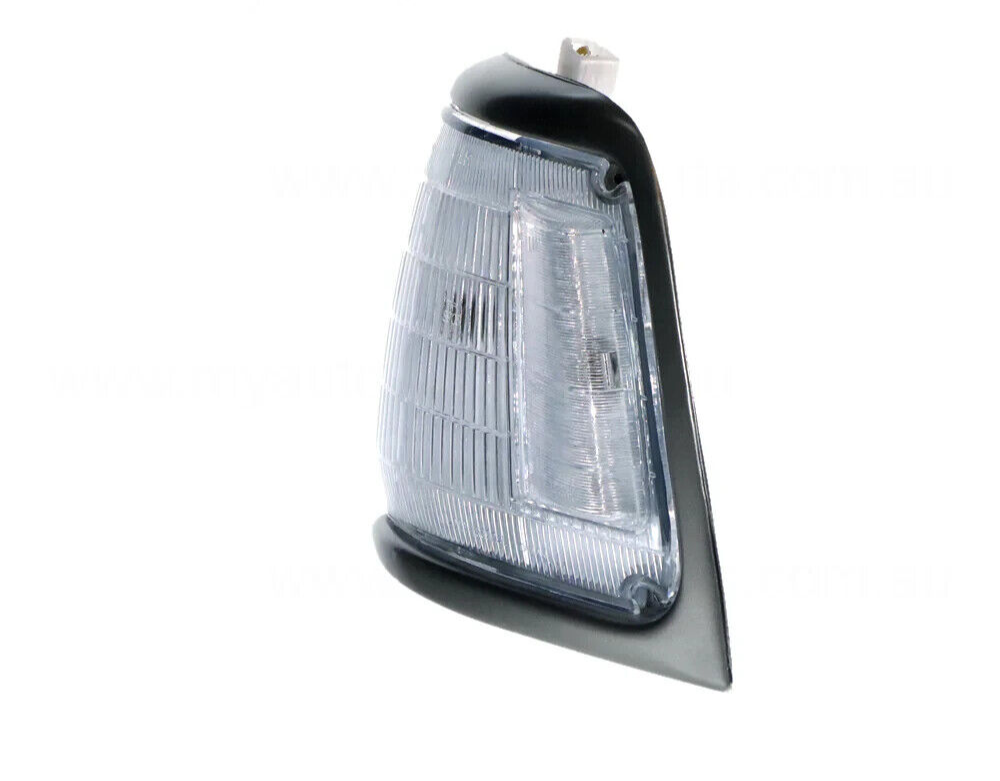 PASSENGER SIDE PARK BLINKER LIGHT FOR Toyota Hilux 8/1991-8/1997 SILVER