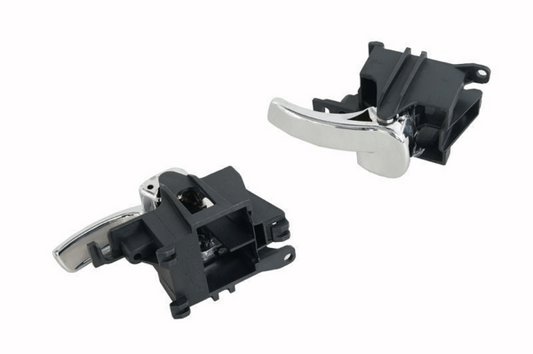 NEW LEFT FRONT DOOR HANDLE FOR NISSAN NAVARA D40 SPAIN BUILD) VIN STARTS WITH V