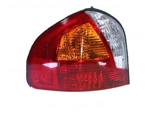 TAIL LAMP PASSENGER SIDE FOR HYUNDAI SANTA 9/00-8/04