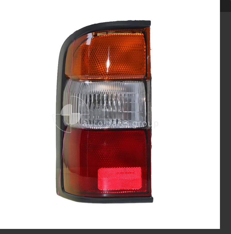 NEW LEFT TAIL LIGHT REAR LAMP FOR NISSAN PATROL GU 12/1997-4/2000 DX WAGON