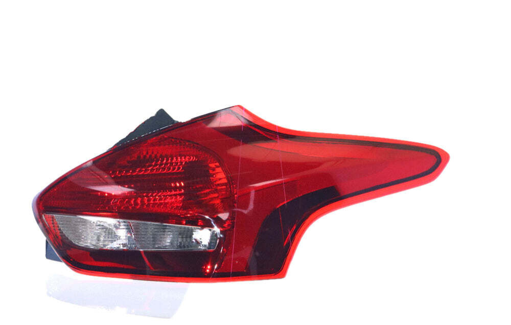 NEW RIGHT SIDE TAIL LIGHT FOR Ford Focus ST LZ 9/15-8/18 ST TYPE ONLY