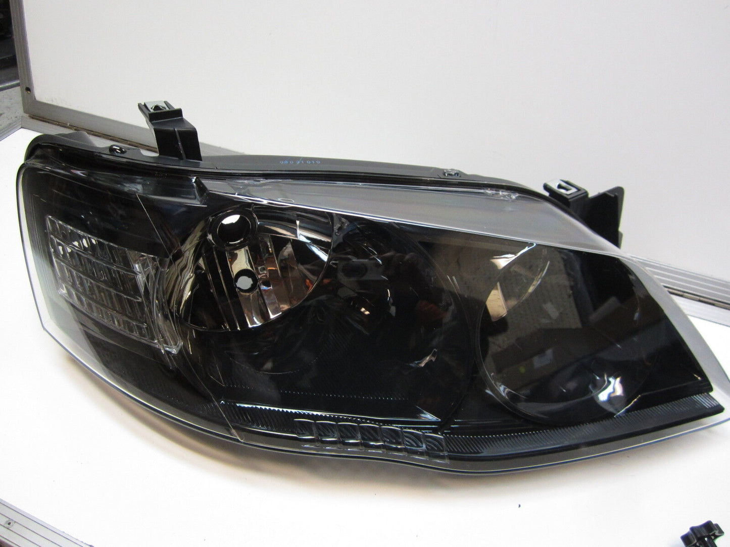 FOR Ford Falcon BF Mk2 XT Black Headlight Head Light Brand  RIGHT HAND SIDE RH