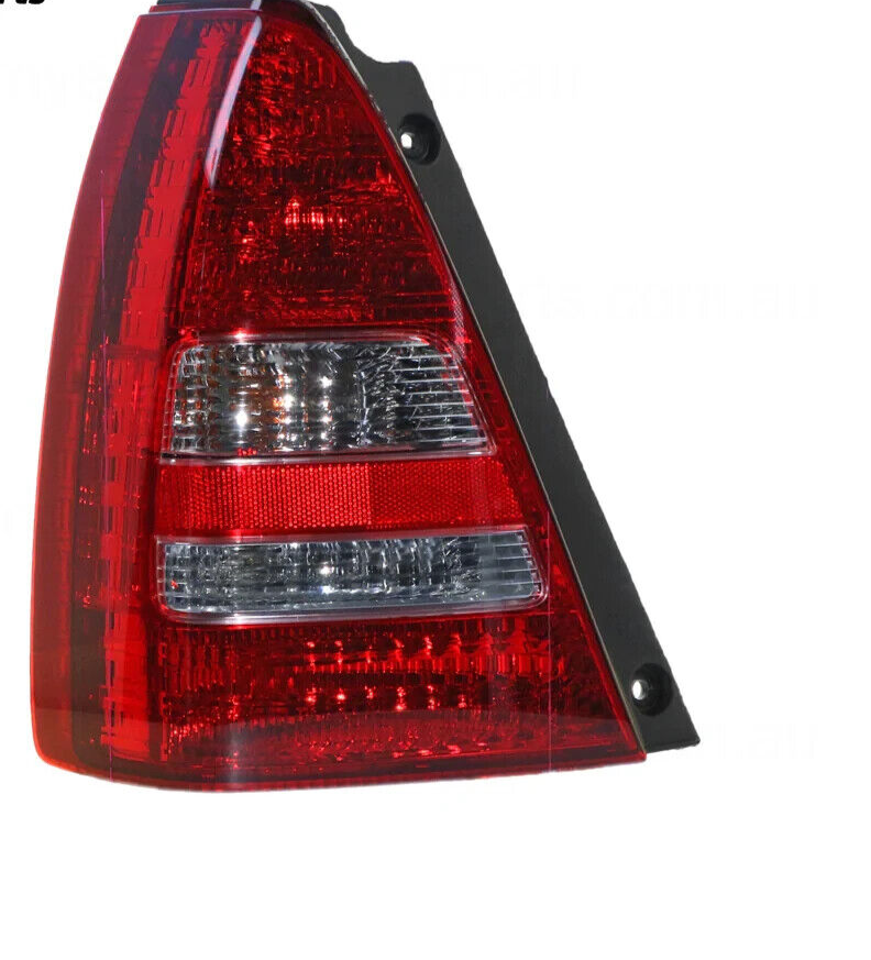 GENUINE LEFT TAIL LIGHT LAMP FOR Subaru Forester SG WAGON 7/2002-8/2005