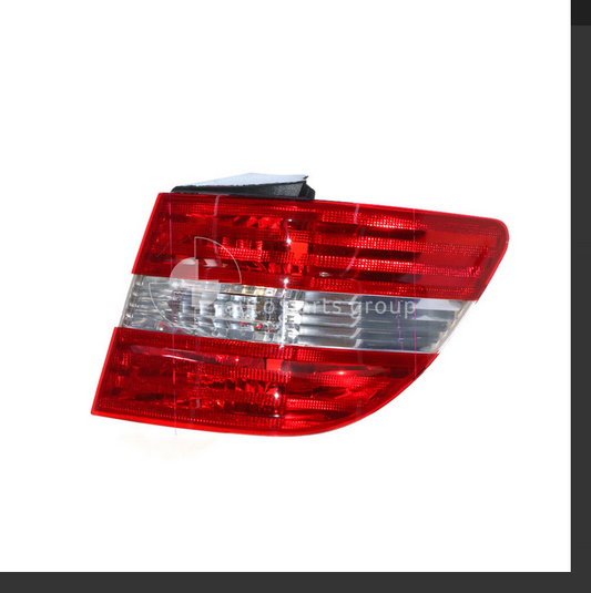 NEW RIGHT TAIL LIGHT FOR MERCEDES BENZ B-CLASS 11/05-3/12 HATCH W245 Smokey Grey