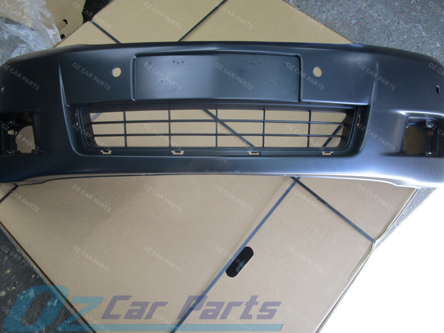 GENUINE NEW FRONT BAR FOR HOLDEN VF CAPRICE WN 2014 ON FRONT BUMPER COVER BAR