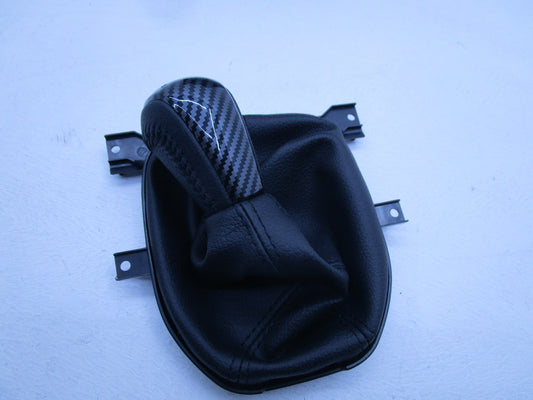 CARBON FIBER MANUAL GEAR KNOB WITH BOOT COVER FOR HOLDEN COMMODORE VE SS SSV SV8