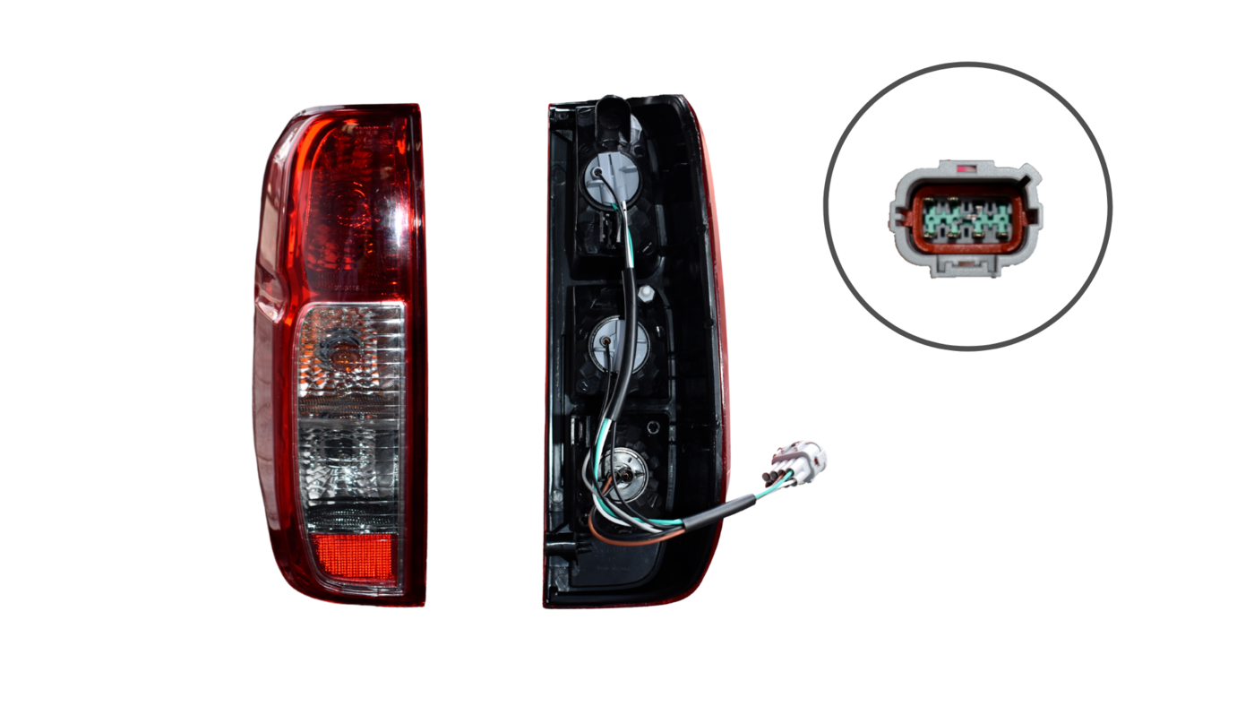 NEW PASSENGER SIDE TAIL LIGHT FOR NISSAN NAVARA  D40  12/2005 ~ 04/2015