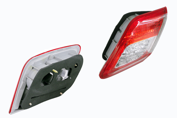 NEW RIGHT SIDE TAIL LIGHT FOR TOYOTA CAMRY CV40 07/2009 ~ 11/2011 BOOT LID LIGHT