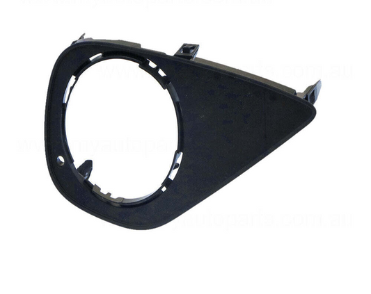 GENUINE DRIVER SIDE FOG LIGHT COVER FOR Toyota Yaris SX/ZR NCP131 7/2014-1/2017