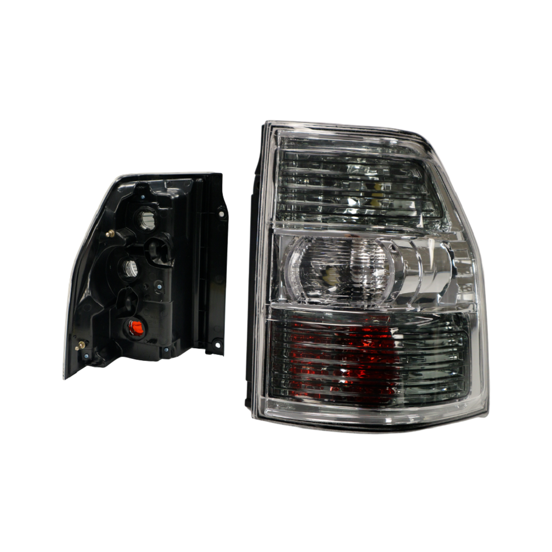 NEW DRIVER SIDE TAIL LIGHT FOR MITSUBISHI PAJERO  NS/NT/NW/NX  11/2006 ~ 2019