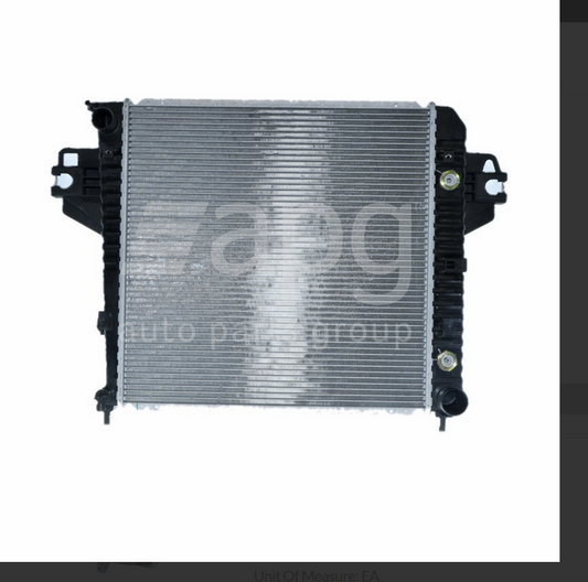 NEW RADIATOR FOR Jeep Cherokee KJ 9/2001-10/2004 3.7L 2W V6 PETROL AUTO