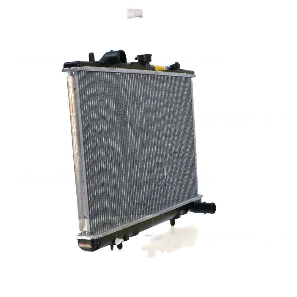 NEW Radiator FOR Mitsubishi Triton MK 10/1996-6/2006 2.4L PETROL MANUAL