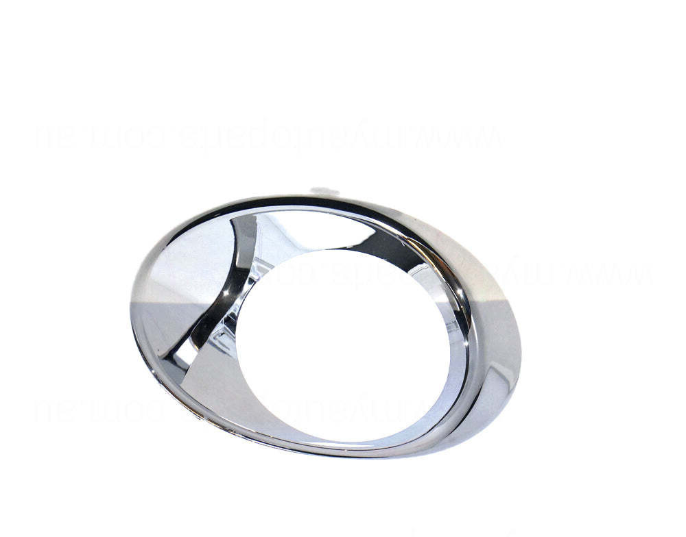 GENUINE LEFT SIDE FOG LIGHT CHROME BEZEL FOR Lexus RX450H GLY15 2009 to 2012