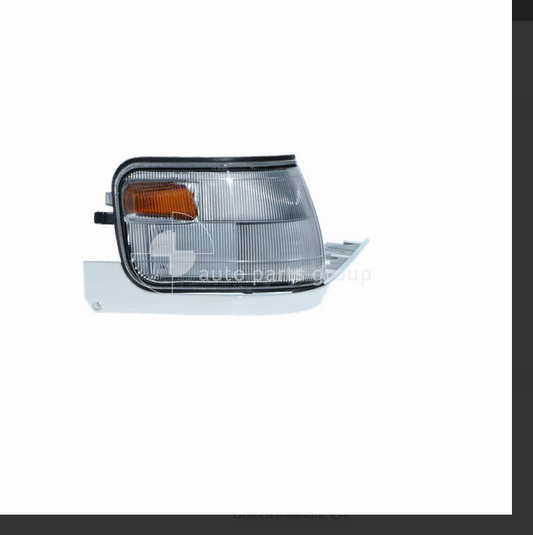 GENUINE RIGHT CORNER BLINKER PARK LIGHT FOR Mitsubishi Express VAN SJ 5/00-11/05