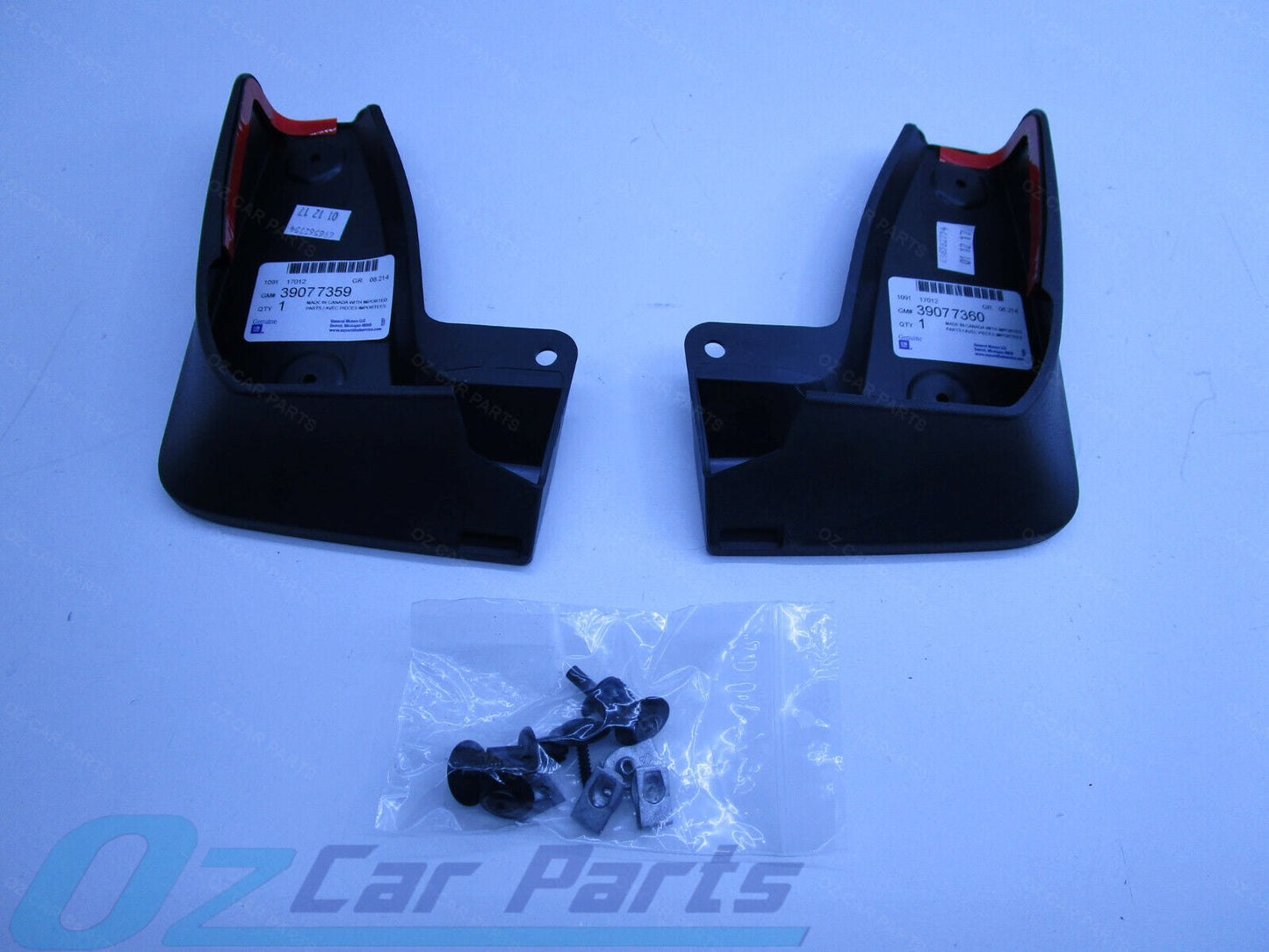 Front Mudflaps MUD GUARDS FOR HOLDEN COMMODORE ZB LT CALAIS LIFTBACK GENUINE NEW