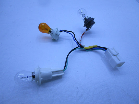 NEW GENUINE TAIL LIGHT WIRE COMPLETE FOR HOLDEN COMMODORE VE SEDAN ALL MODELS