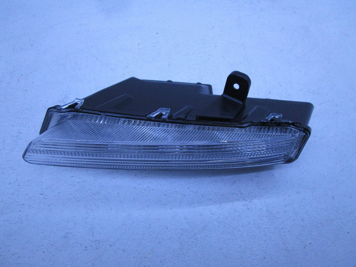 PASSENGER LEFT SIDE LED DRL Daytime Running Light FOR HOLDEN VF-2 SS SERIES-2