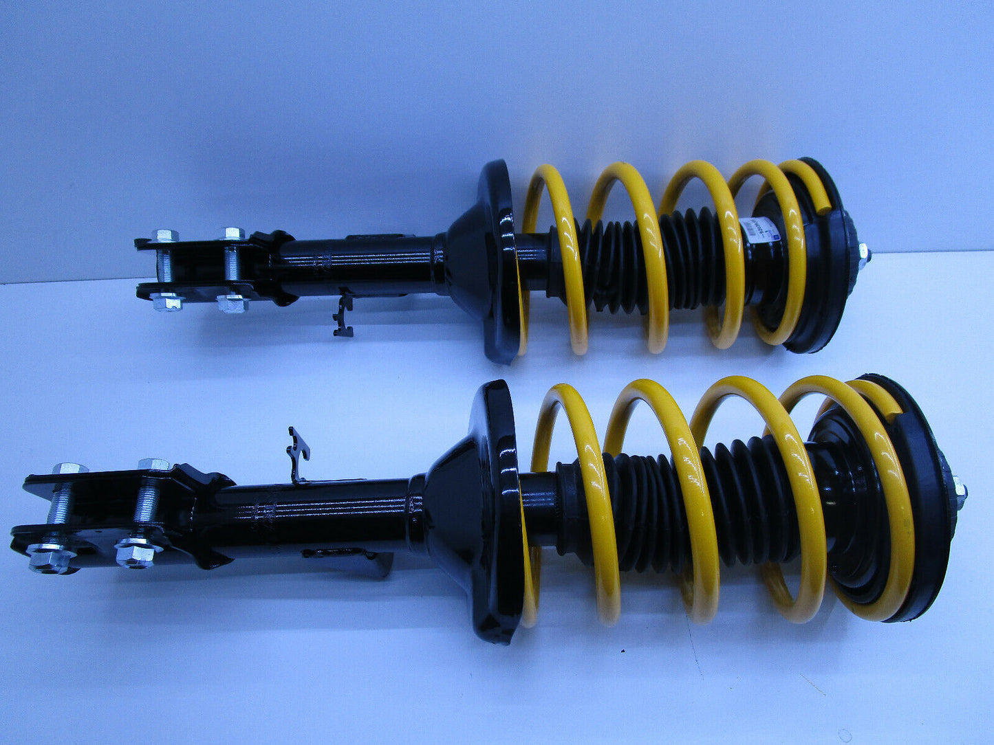 SSL LOWERED SPRING COMPLETE WITH FRONT SHOCKS TO SUITE HOLDEN STATESMAN WH WK