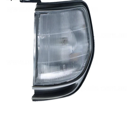 LEFT FRONT CORNER PARK LIGHT FOR Toyota Landcruiser FZJ80R/HDJ80R/HZJ80R 1990-98